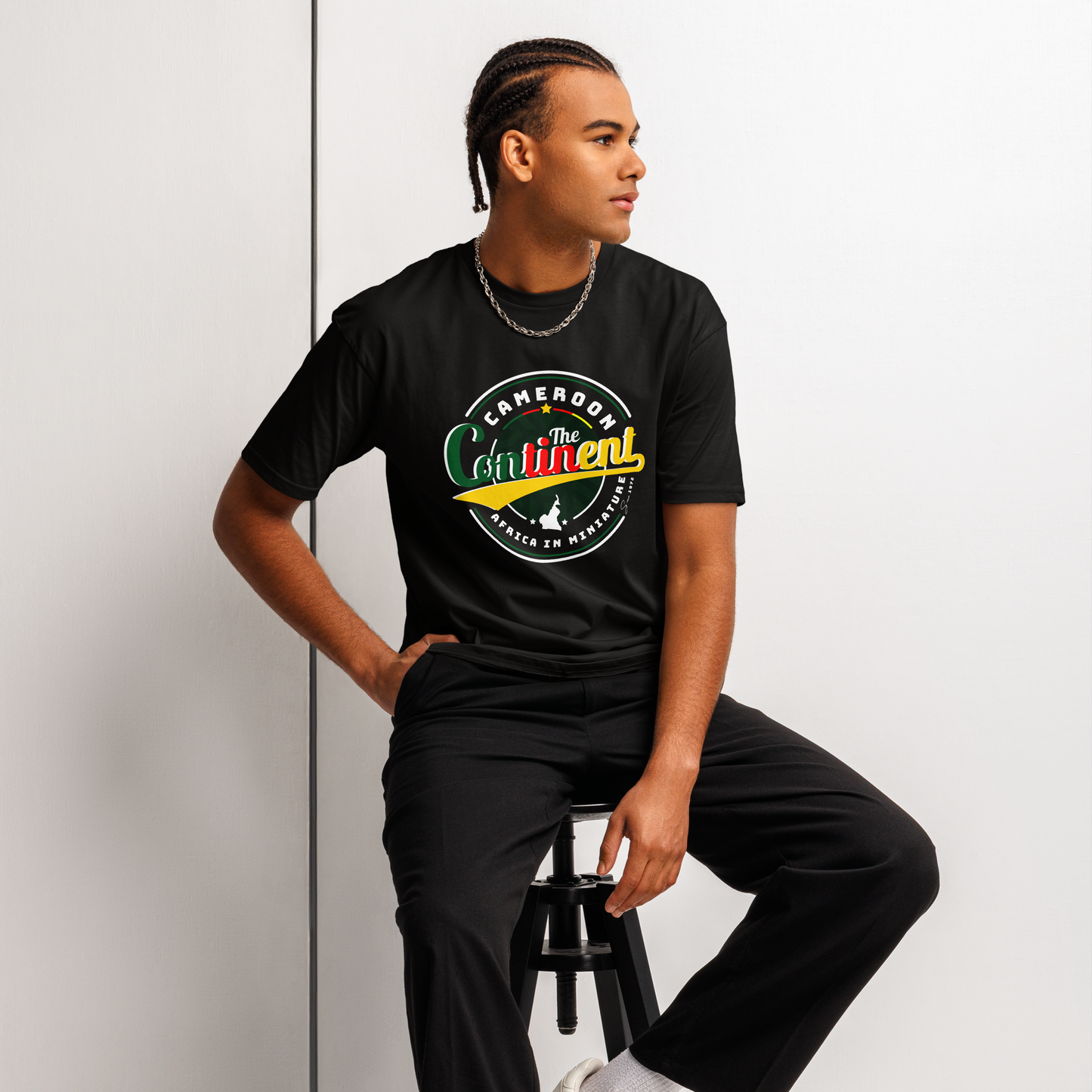 T-shirt noir unisexe The Continent